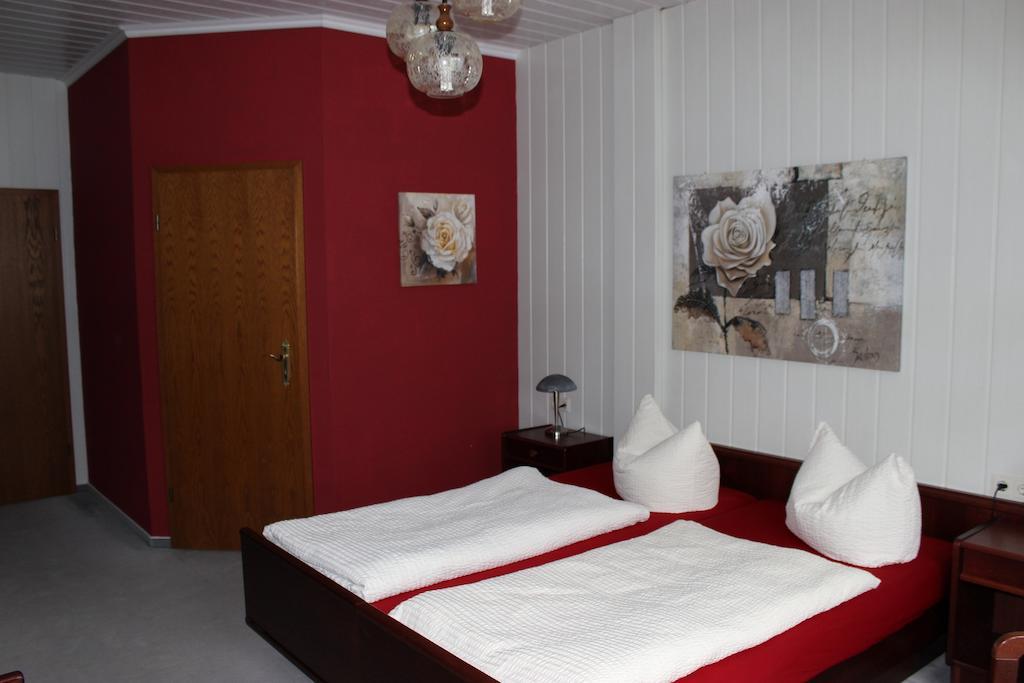 Und Frankenthal - Garni Maison d'hôtes 3*